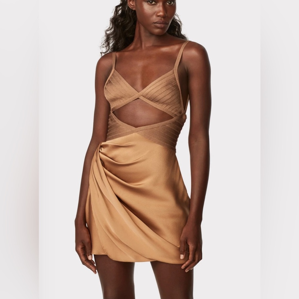 24HR FINAL DROP ⬇️ Herve Leger Draped mini dress